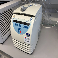 VWR Micro Star 21R Refrigerated Centrifuge image 1